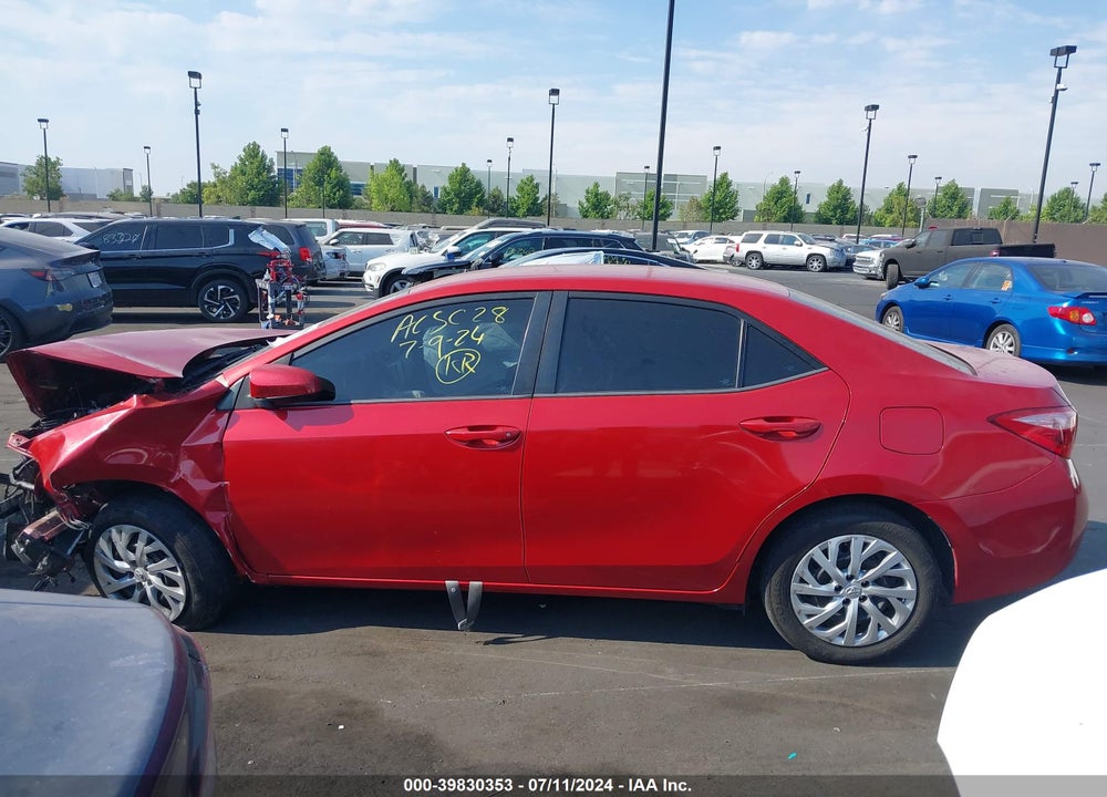 2019 TOYOTA COROLLA LE VIN: 5YFBURHE3KP898684