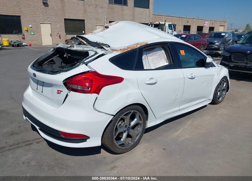 2017 FORD FOCUS ST VIN: 1FADP3L90HL214916