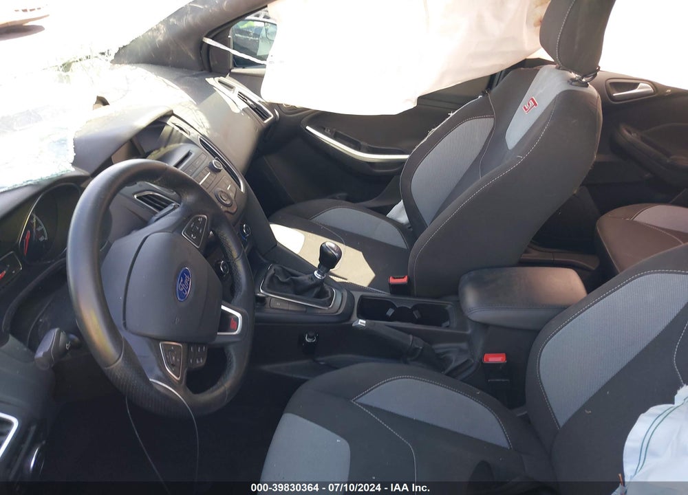 2017 FORD FOCUS ST VIN: 1FADP3L90HL214916