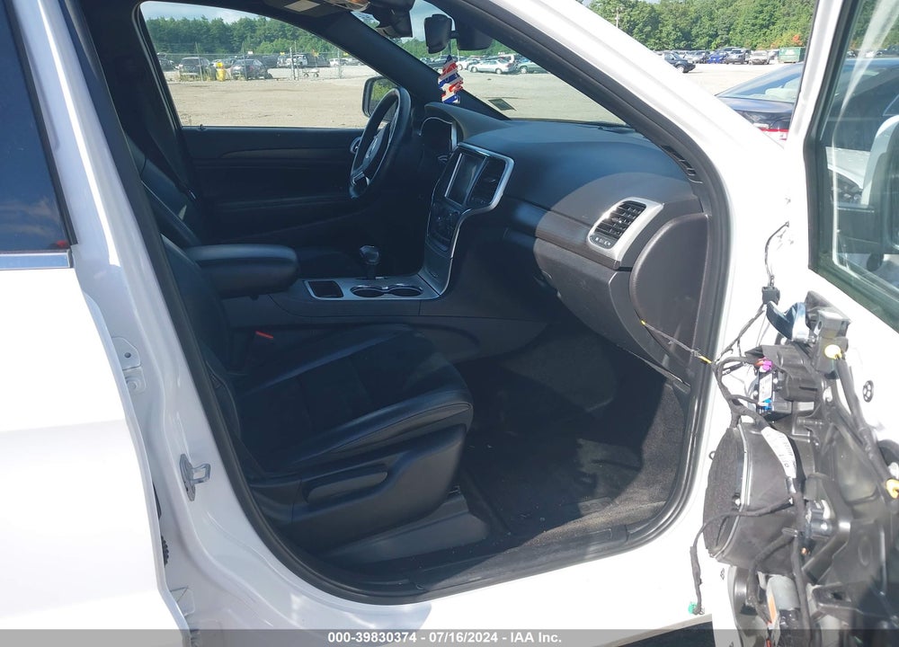 2015 JEEP GRAND CHEROKEE ALTITUDE VIN: 1C4RJFAGXFC942552