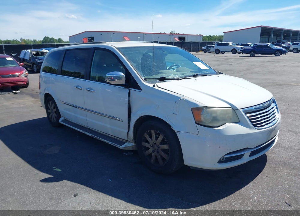 2011 CHRYSLER TOWN & COUNTRY TOURING-L VIN: 2A4RR8DG5BR781572