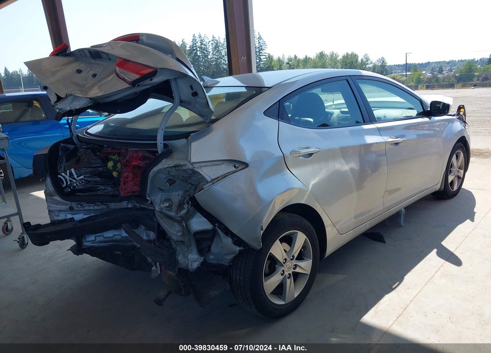 2013 HYUNDAI ELANTRA GLS VIN: KMHDH4AE2DU955873