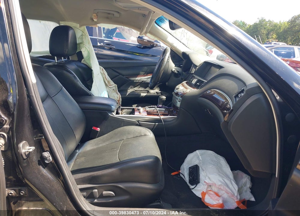 2015 INFINITI Q70L 3.7 VIN: JN1BY1PP4FM600874