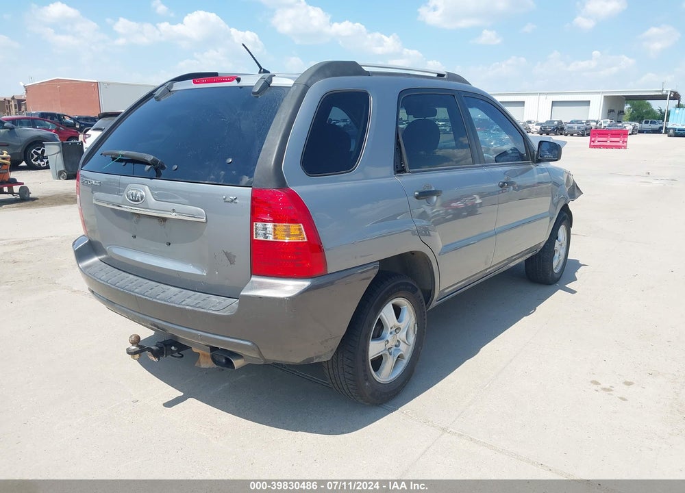 2007 KIA SPORTAGE VIN: KNDJF724477433768