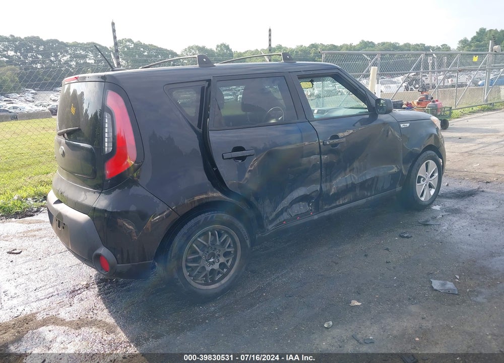 2015 KIA SOUL VIN: KNDJN2A21F7216053