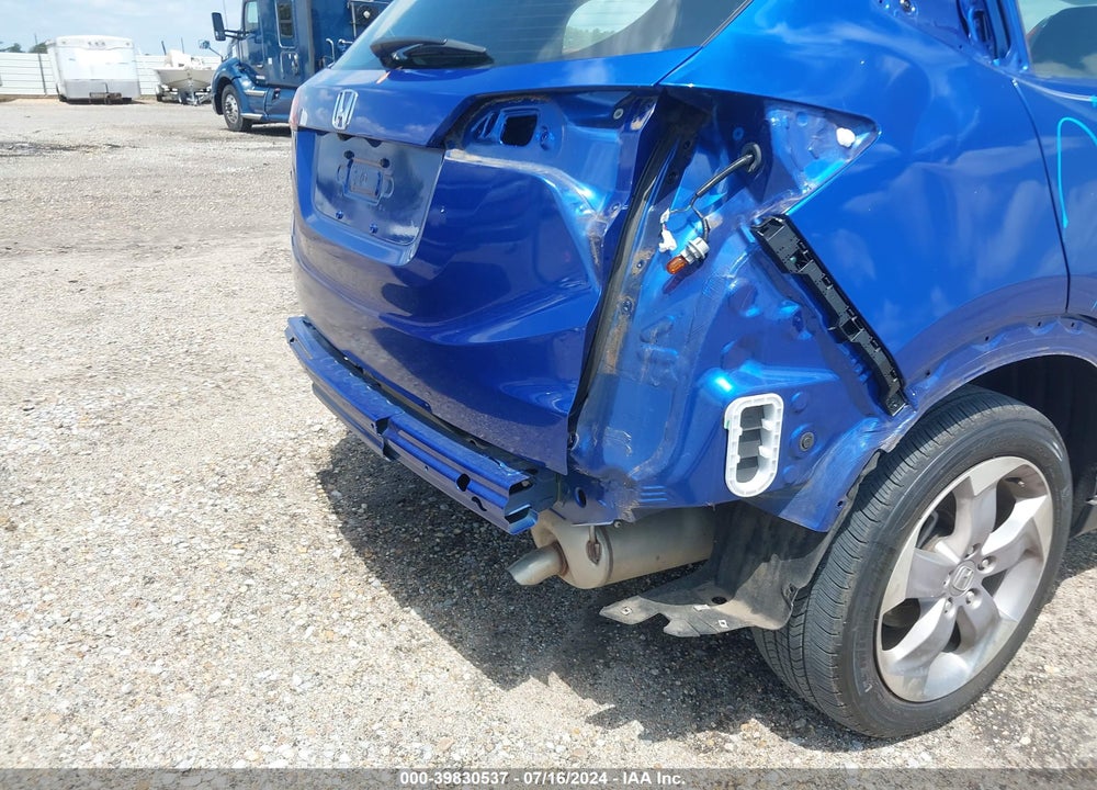 2018 HONDA HR-V LX VIN: 3CZRU5H30JM712847