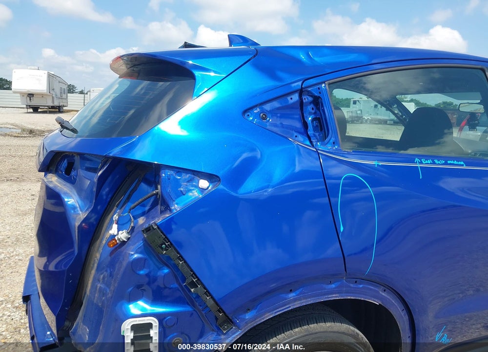 2018 HONDA HR-V LX VIN: 3CZRU5H30JM712847