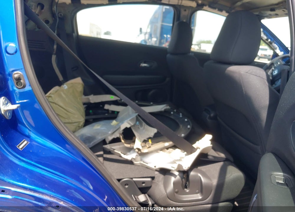 2018 HONDA HR-V LX VIN: 3CZRU5H30JM712847
