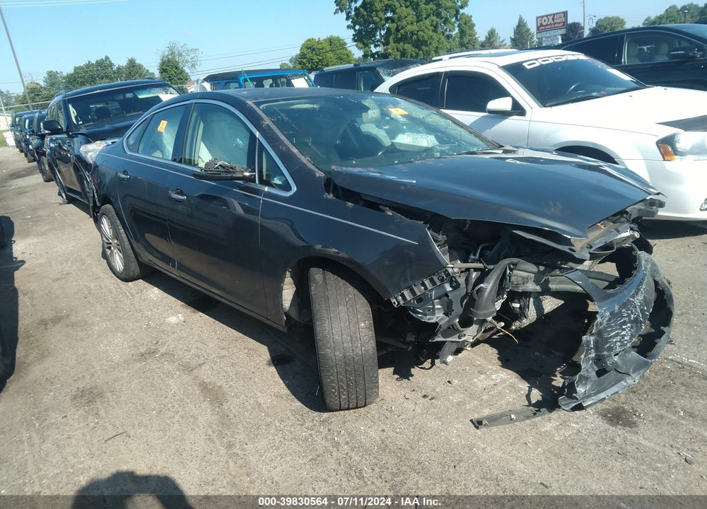 2013 BUICK VERANO VIN: 1G4PP5SK3D4176136