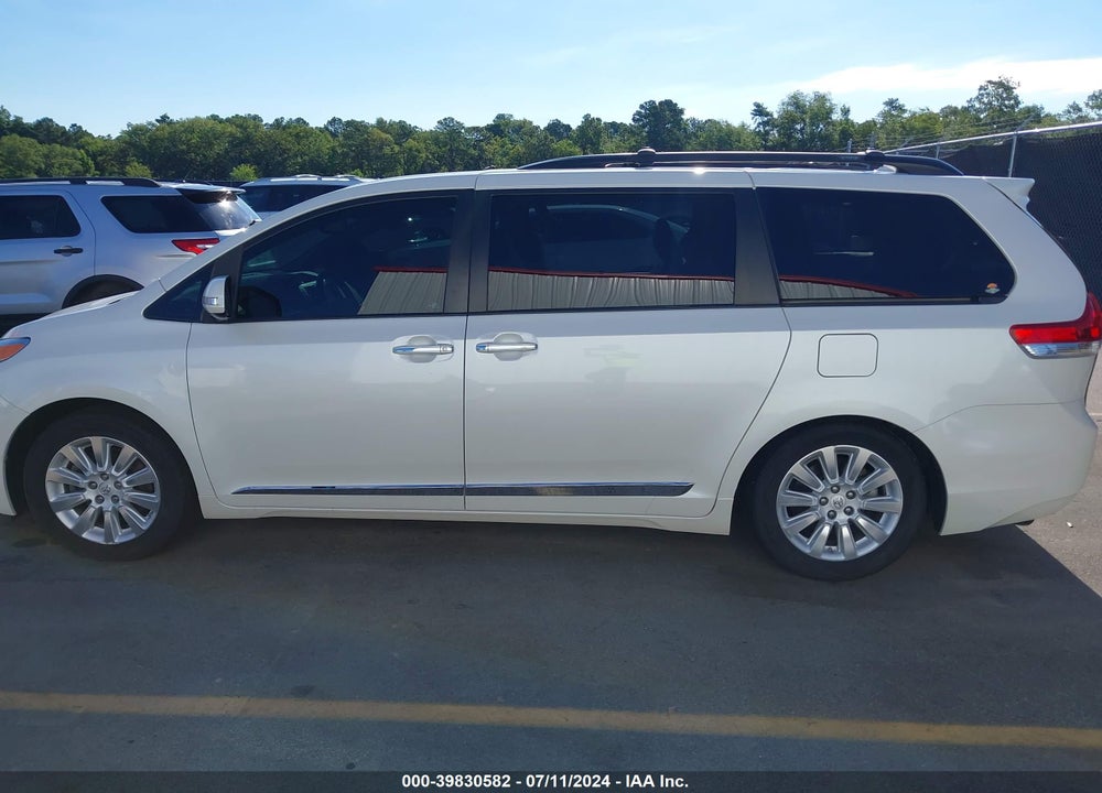 2013 TOYOTA SIENNA LIMITED V6 7 PASSENGER VIN: 5TDYK3DC0DS368779
