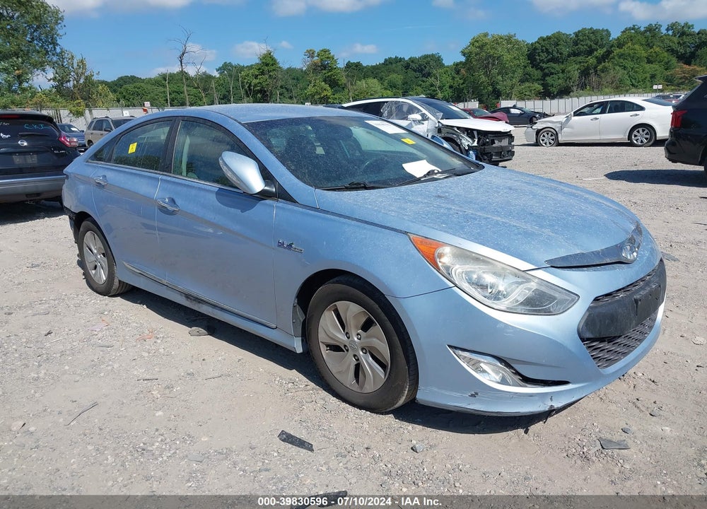 2013 HYUNDAI SONATA HYBRID VIN: KMHEC4A46DA078185