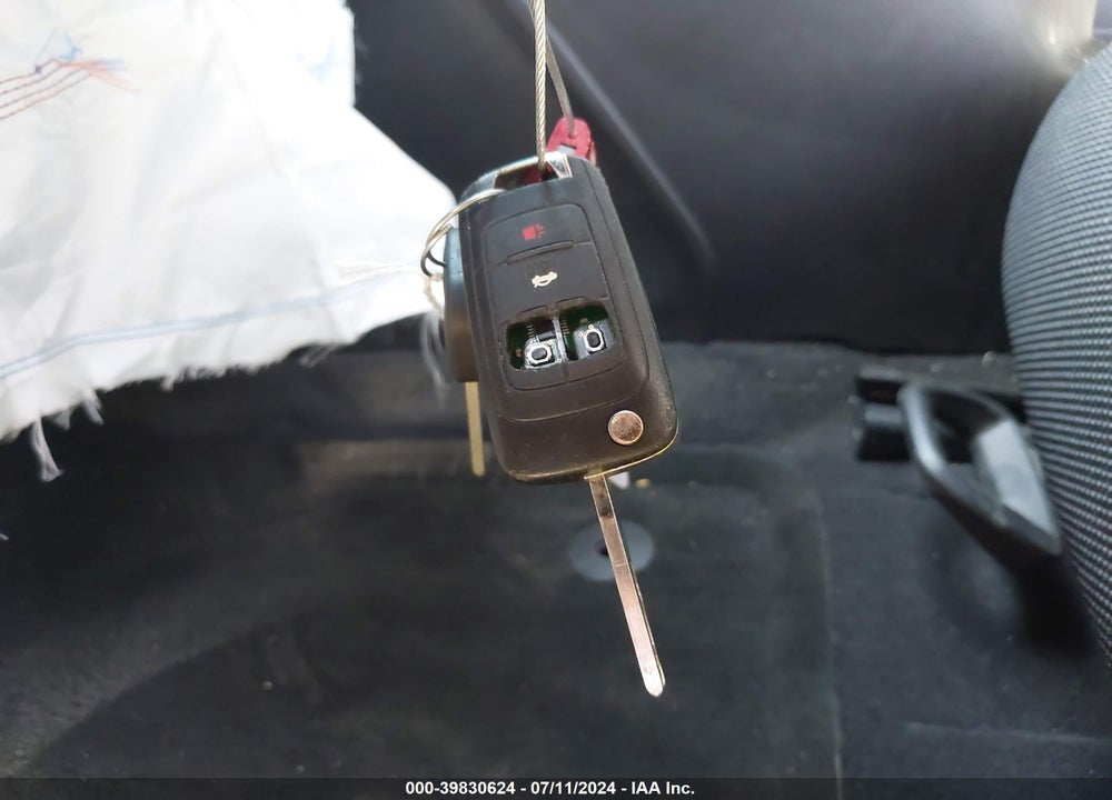 2014 CHEVROLET CRUZE VIN: 1G1PC5SB8E7377331
