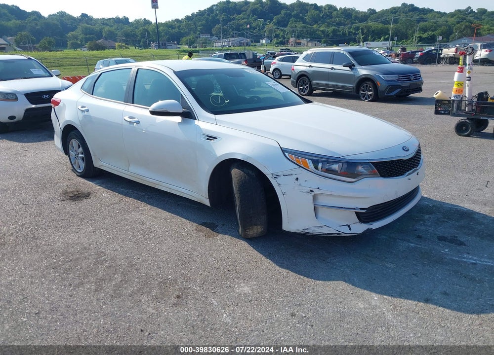 2018 KIA OPTIMA LX VIN: KNAGT4L30J5216824