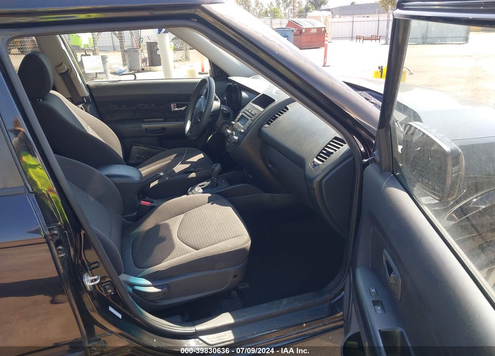 2013 KIA SOUL VIN: KNDJT2A50D7635136