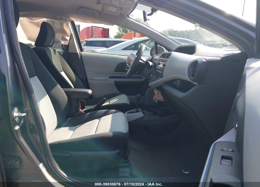 2012 TOYOTA PRIUS C TWO VIN: JTDKDTB32C1512153