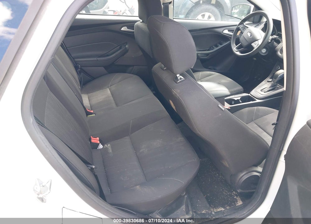 2017 FORD FOCUS SE VIN: 1FADP3F26HL279431