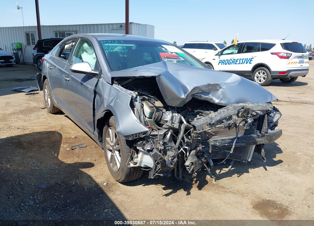 2017 HYUNDAI SONATA SE VIN: 5NPE24AF0HH547617