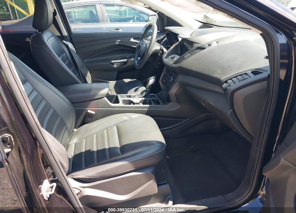 2019 FORD ESCAPE SEL VIN: 1FMCU9HD8KUA82077