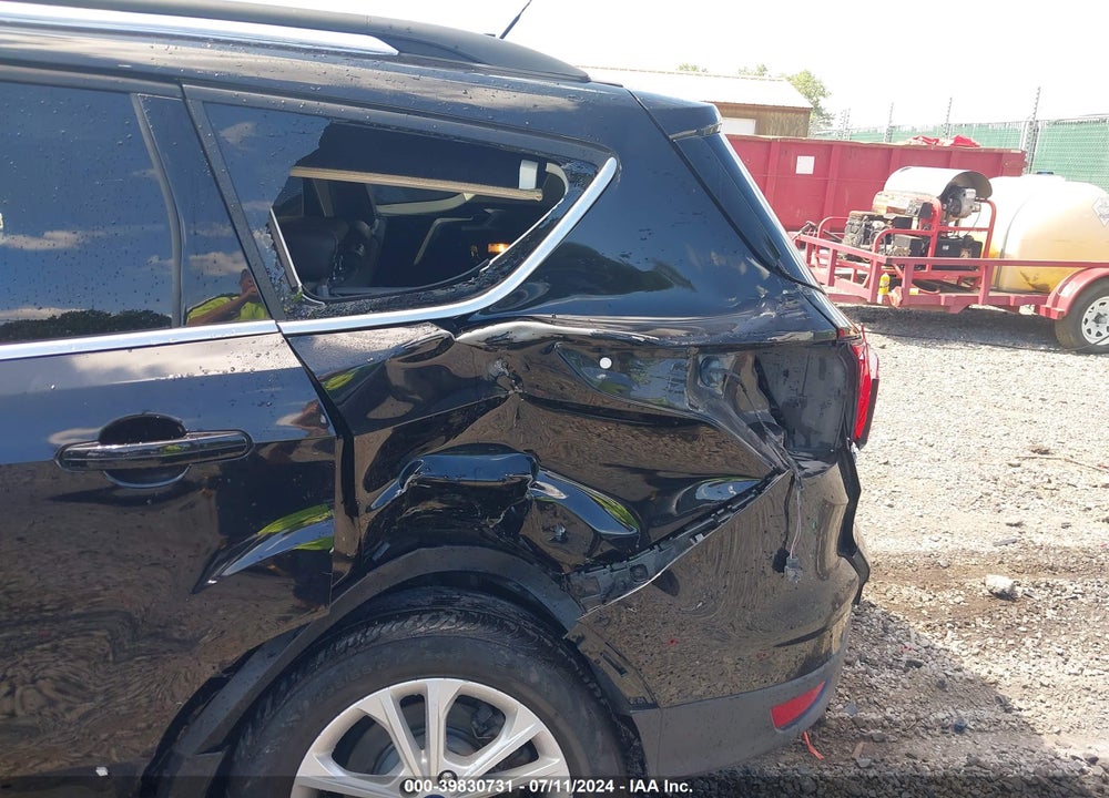 2019 FORD ESCAPE SEL VIN: 1FMCU9HD8KUA82077