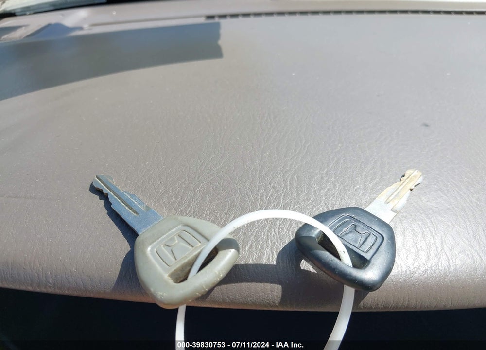 2002 HONDA ODYSSEY EX VIN: 2HKRL18602H588940