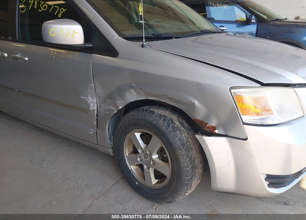 2010 DODGE GRAND CARAVAN SXT VIN: 2D4RN5D17AR297903
