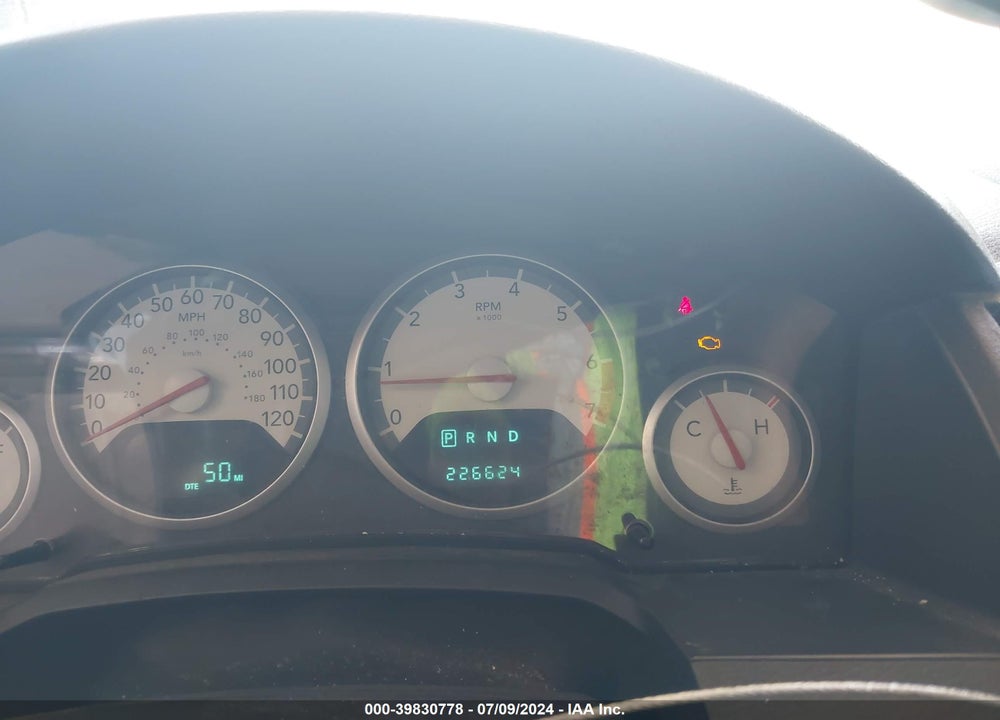 2010 DODGE GRAND CARAVAN SXT VIN: 2D4RN5D17AR297903