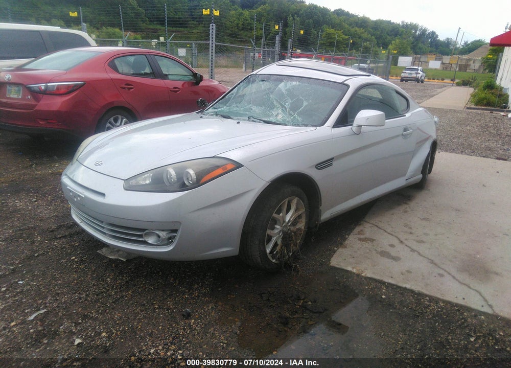 2008 HYUNDAI TIBURON VIN: KMHHN66F18U267814