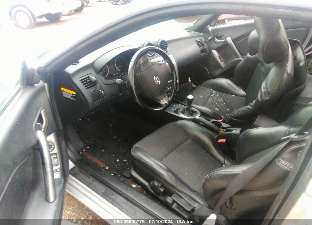 2008 HYUNDAI TIBURON VIN: KMHHN66F18U267814