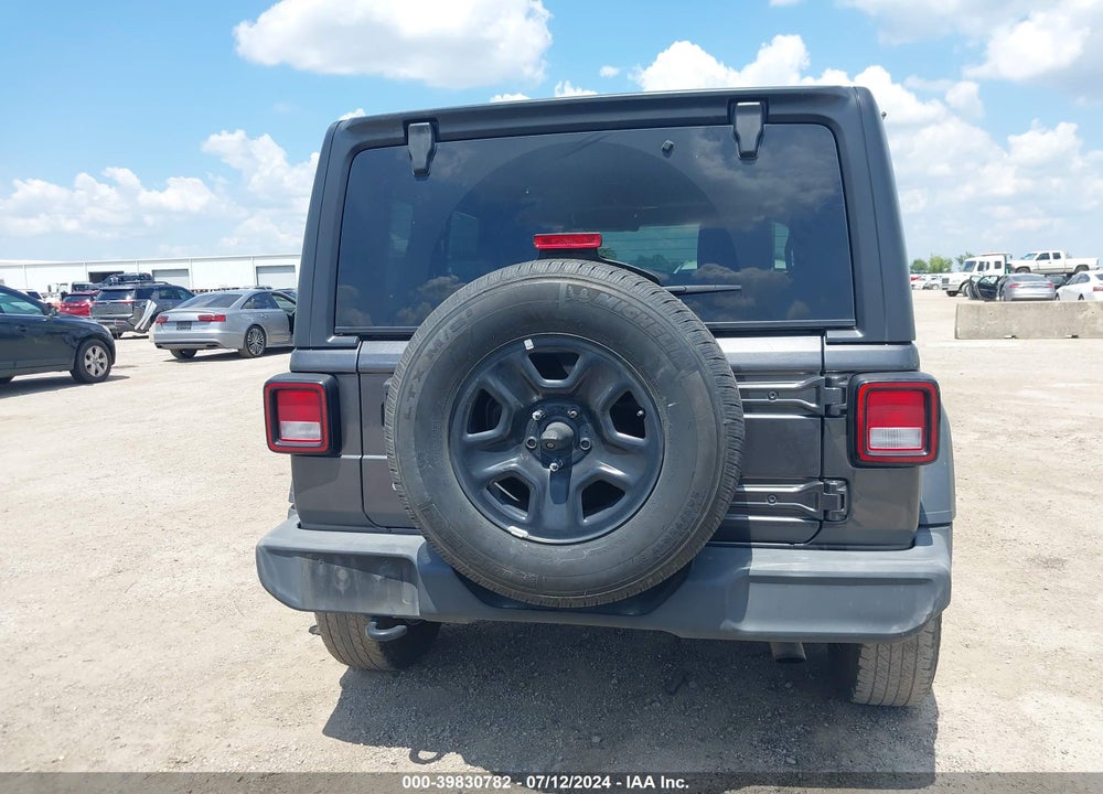 2018 JEEP WRANGLER UNLIMITED SPORT 4X4 VIN: 1C4HJXDN7JW305492