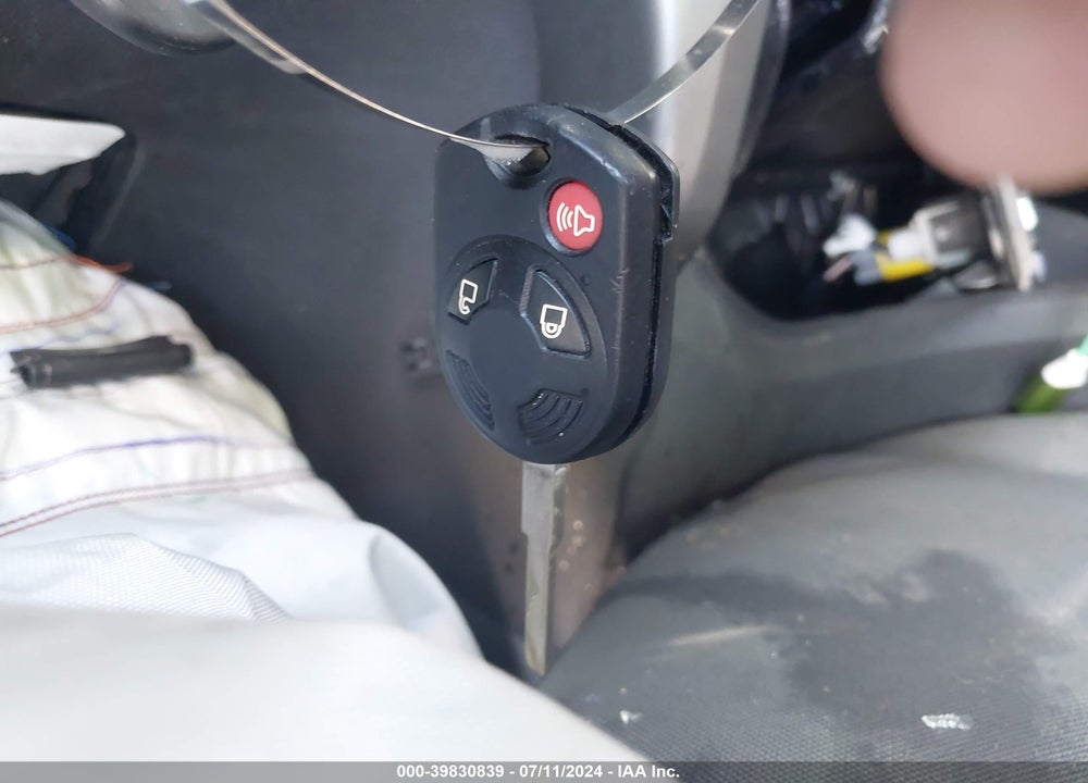 2019 FORD ESCAPE S VIN: 1FMCU0F77KUA89479