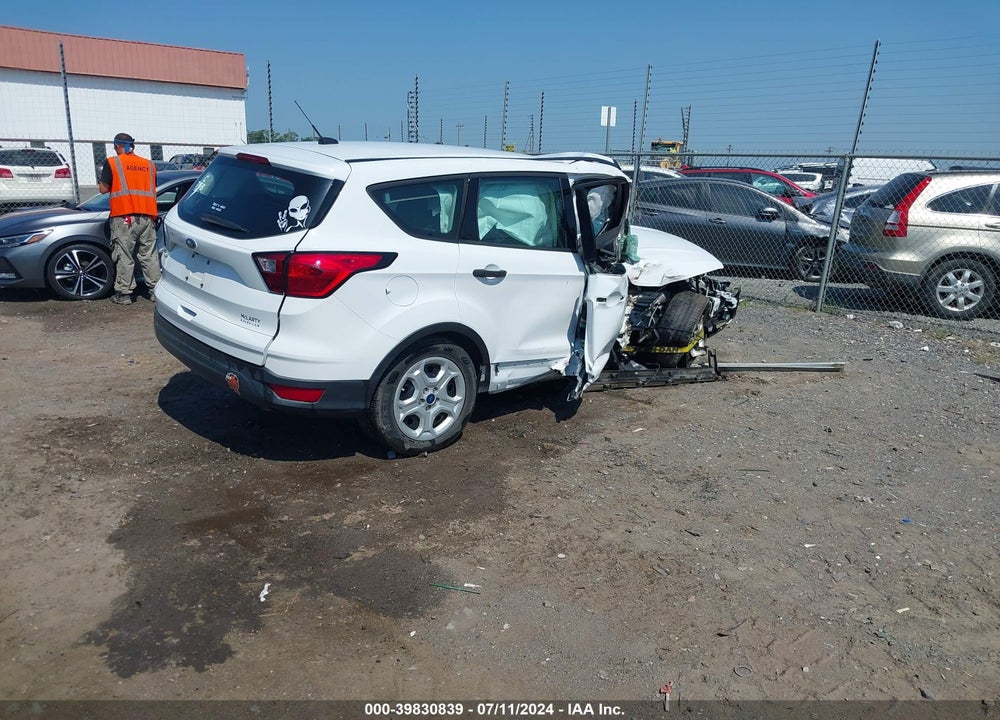 2019 FORD ESCAPE S VIN: 1FMCU0F77KUA89479