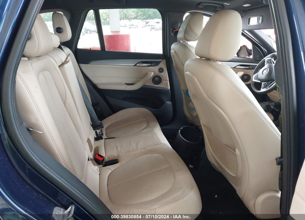 2017 BMW X1 SDRIVE28I VIN: WBXHU7C33H5H33895