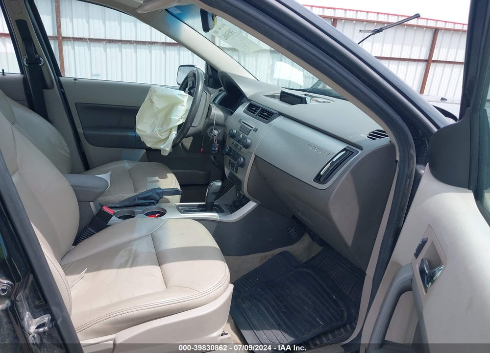 2010 FORD FOCUS SEL VIN: 1FAHP3HN5AW118081