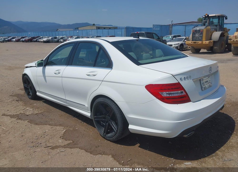 2014 MERCEDES-BENZ C 300 LUXURY 4MATIC/SPORT 4MATIC VIN: WDDGF8AB6EA953556