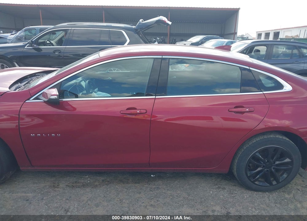 2018 CHEVROLET MALIBU LT VIN: 1G1ZD5ST8JF228996