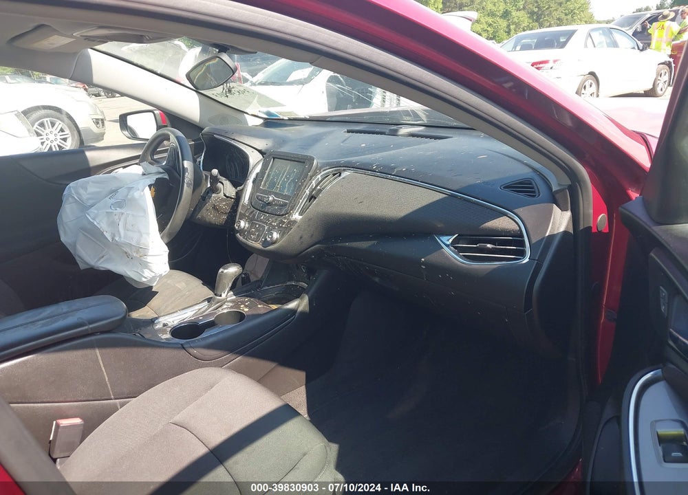 2018 CHEVROLET MALIBU LT VIN: 1G1ZD5ST8JF228996