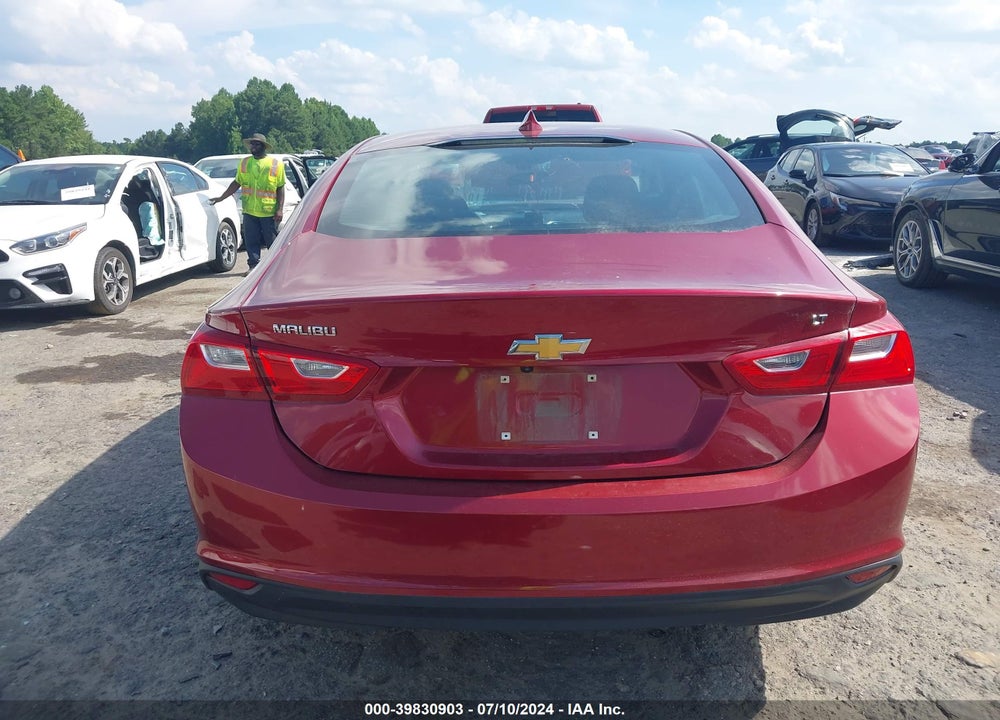 2018 CHEVROLET MALIBU LT VIN: 1G1ZD5ST8JF228996