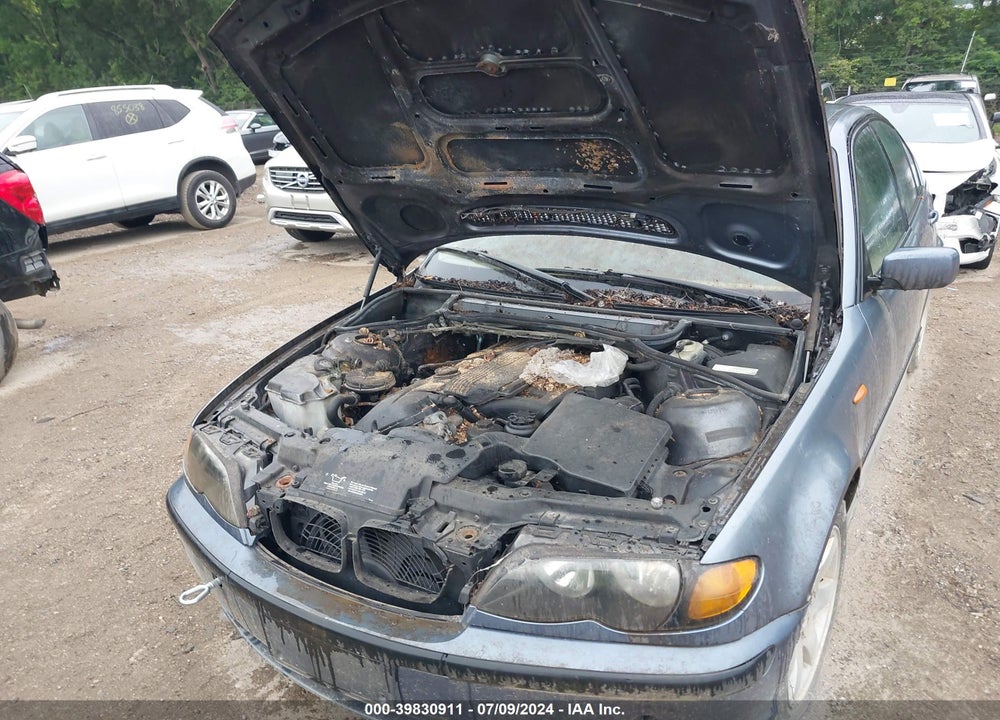 2003 BMW 325I VIN: WBAET37433NJ33198