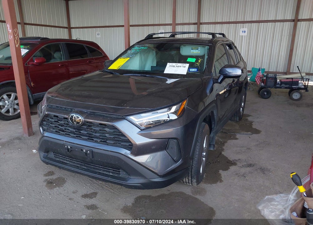 2024 TOYOTA RAV4 XLE VIN: 2T3P1RFV4RC421636