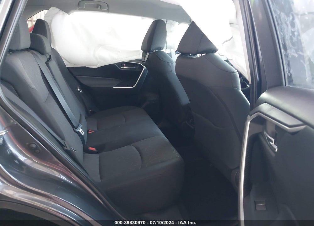 2024 TOYOTA RAV4 XLE VIN: 2T3P1RFV4RC421636