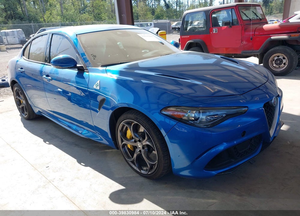 2018 ALFA ROMEO GIULIA QUADRIFOGLIO RWD VIN: ZARFAEAV1J7585720