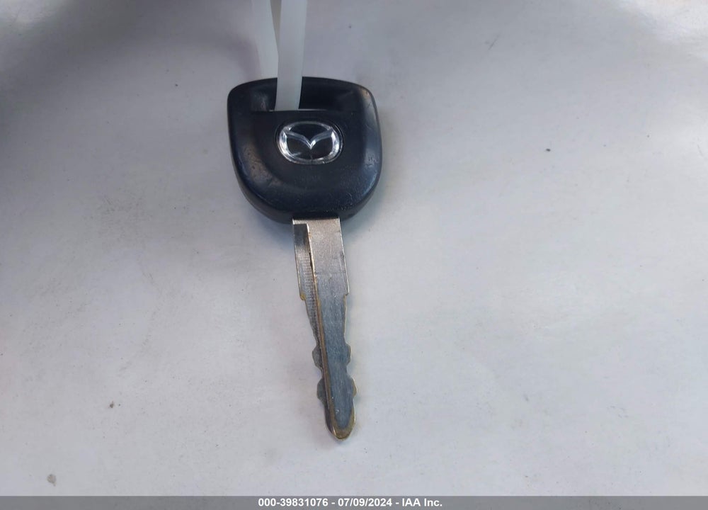 2013 MAZDA 3 I SV VIN: JM1BL1TG5D1797571