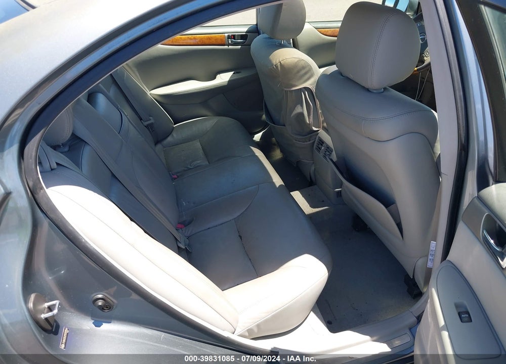 2005 LEXUS ES 330 VIN: JTHBA30G255059564