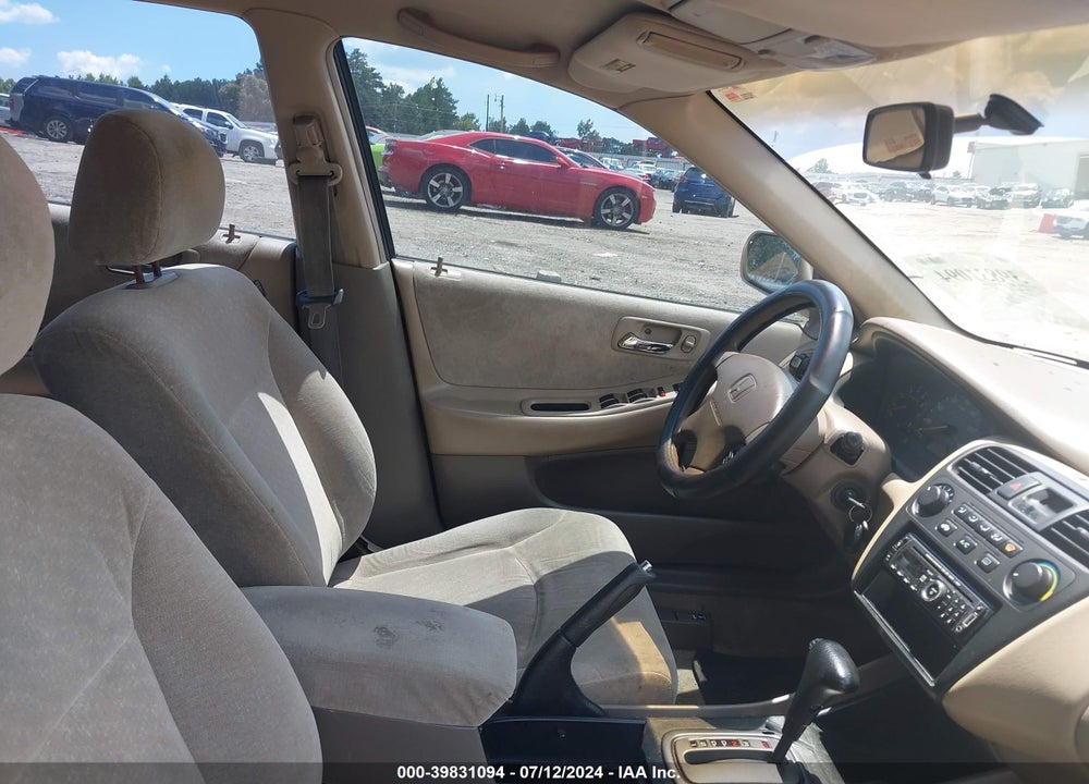 2001 HONDA ACCORD 2.3 LX VIN: 1HGCG56571A114132