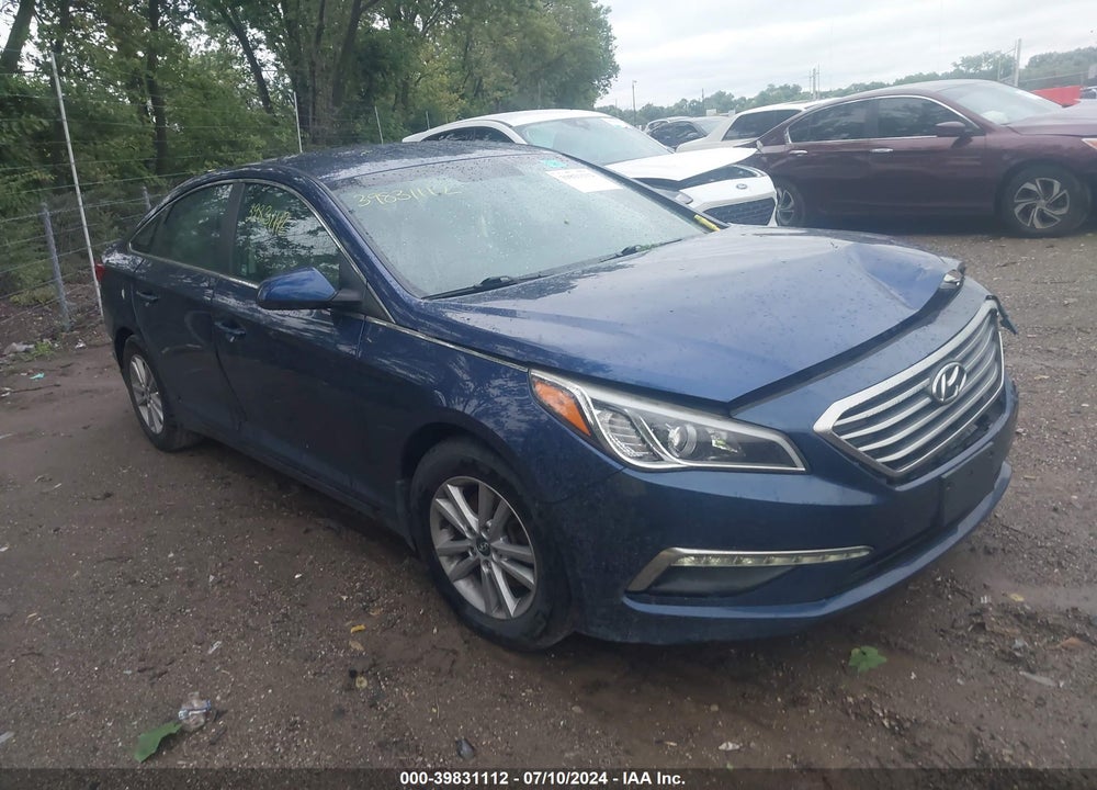 2015 HYUNDAI SONATA SE VIN: 5NPE24AF9FH225006