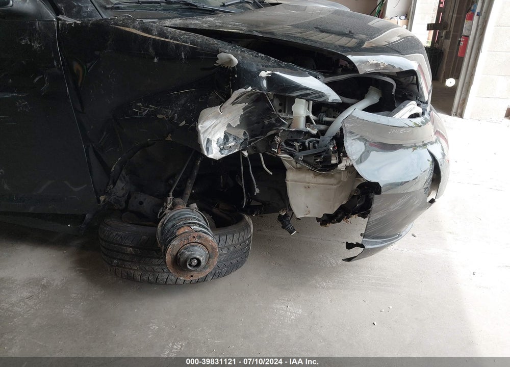 2009 SCION XB VIN: JTLKE50E891068285