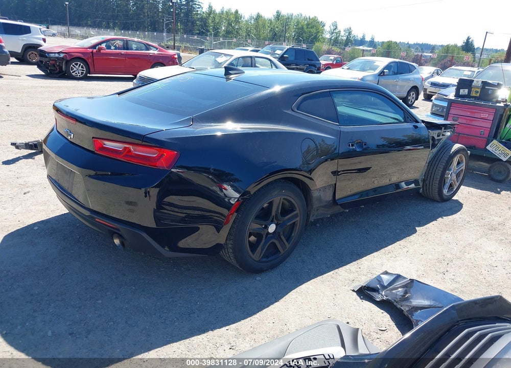 2017 CHEVROLET CAMARO 1LT VIN: 1G1FB1RS4H0177511