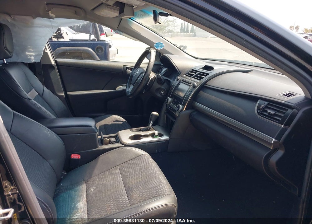 2014 TOYOTA CAMRY SE VIN: 4T1BF1FK0EU412033
