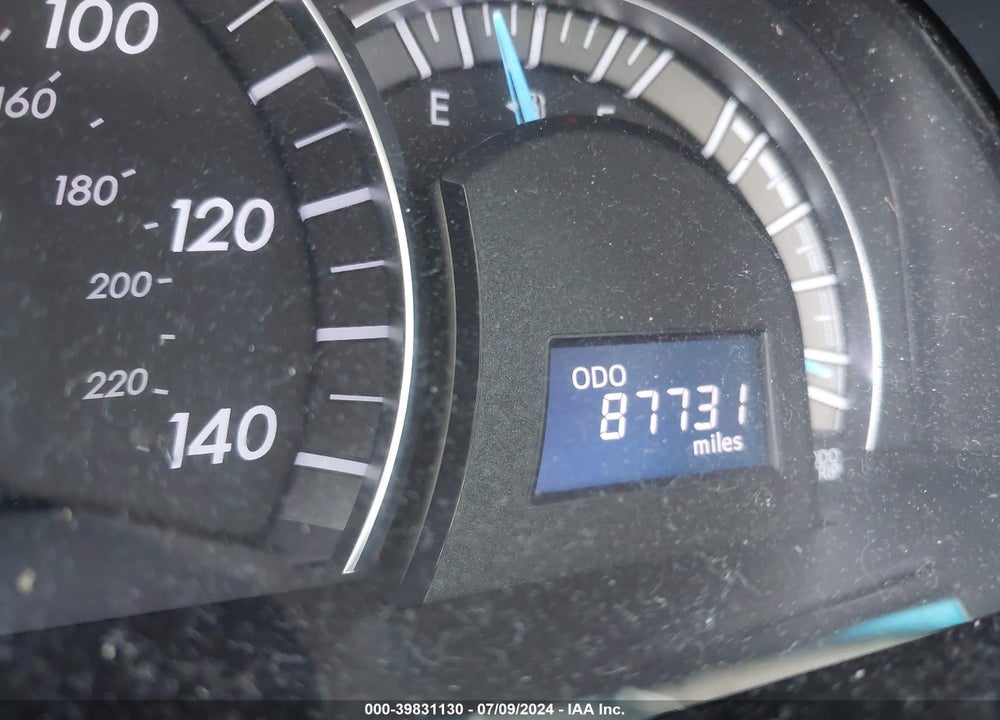 2014 TOYOTA CAMRY SE VIN: 4T1BF1FK0EU412033