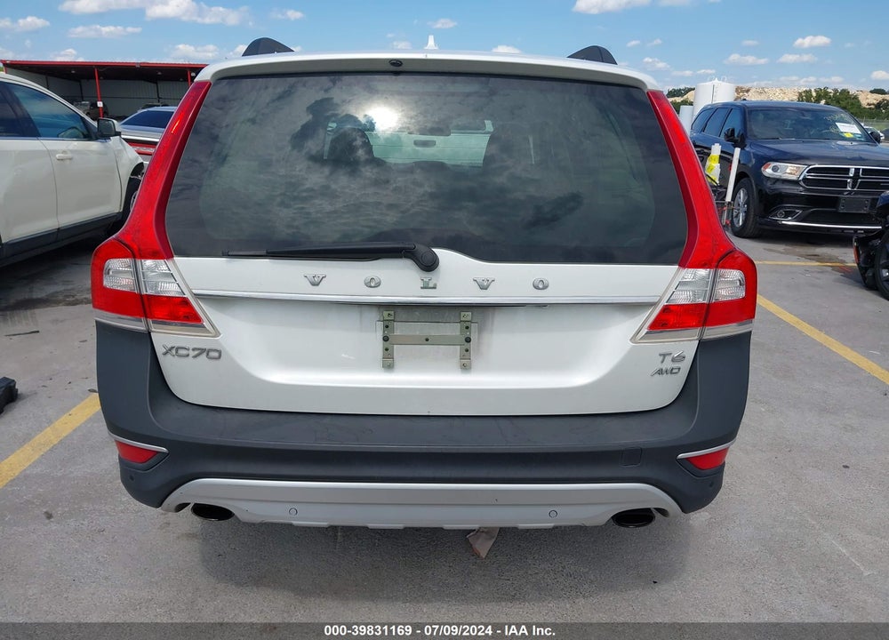 2015 VOLVO XC70 T6 PLATINUM VIN: YV4902ND7F1197327